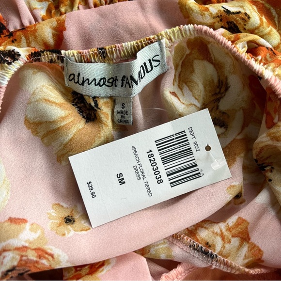 Floral Tiered Dress - Picture 4 of 5